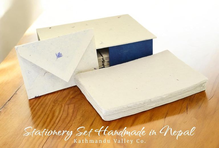 Cornflower Stationery Box